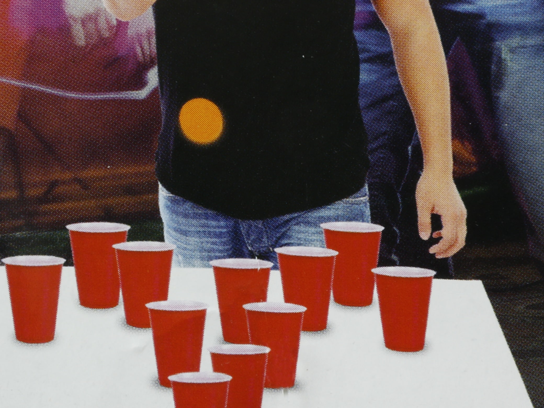 Bier Pong Spiel, 6 Becher, 3 Bälle