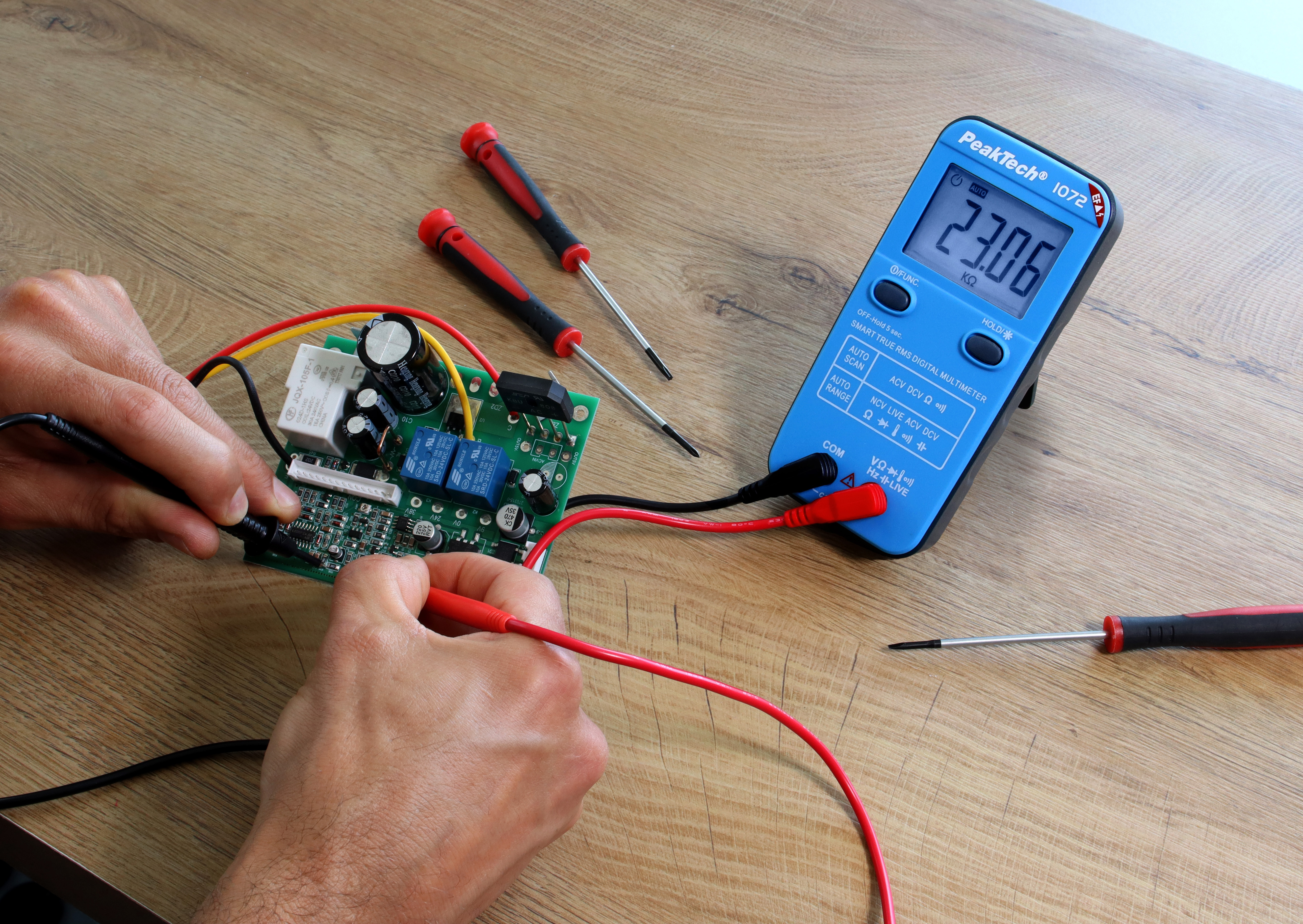 PEAKTECH Smart-Multimeter, P 1072, 600 V AC/DC, NCV, True RMS