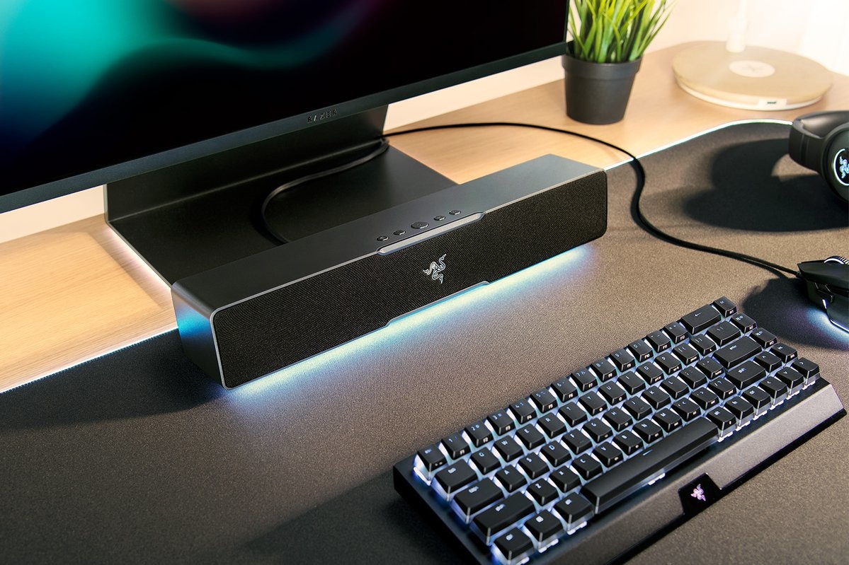 RAZER Gaming Soundbar Leviathan V2 X