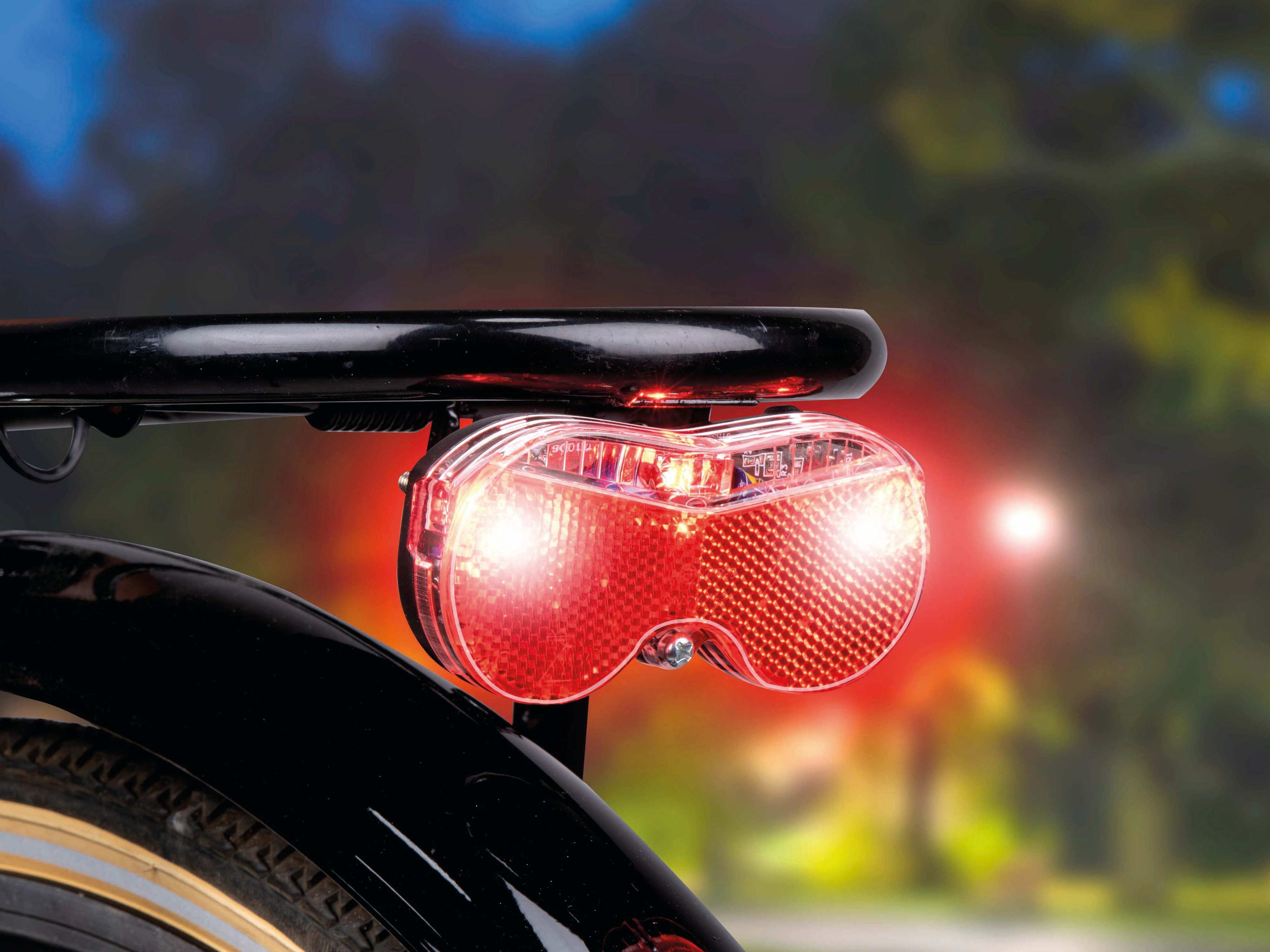 DUNLOP Fahrradrücklicht, 3 LEDs, batteriebetrieben, Reflektor