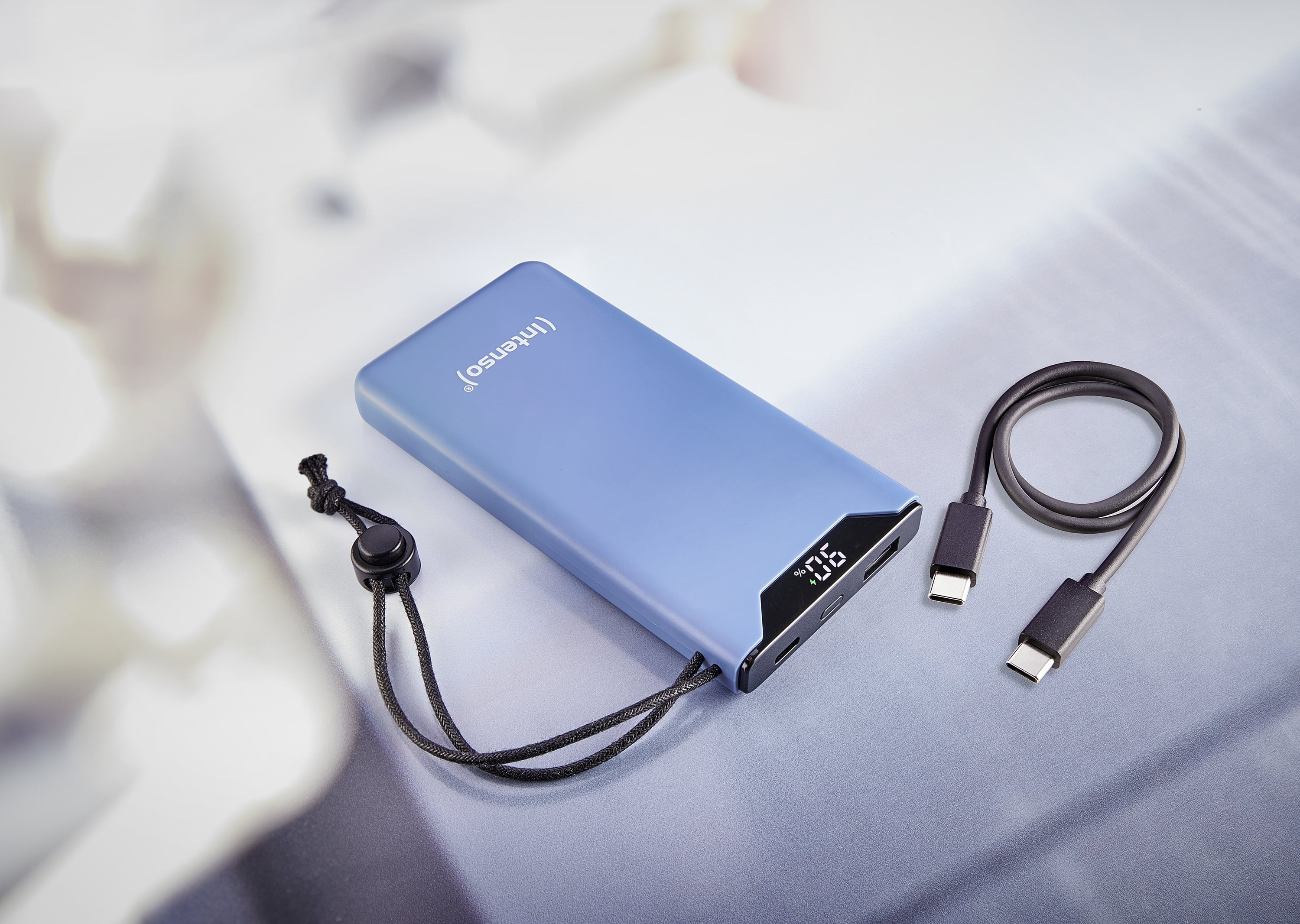 INTENSO USB Powerbank 7332035, F10000, 10.000mAh, 20 W, blau